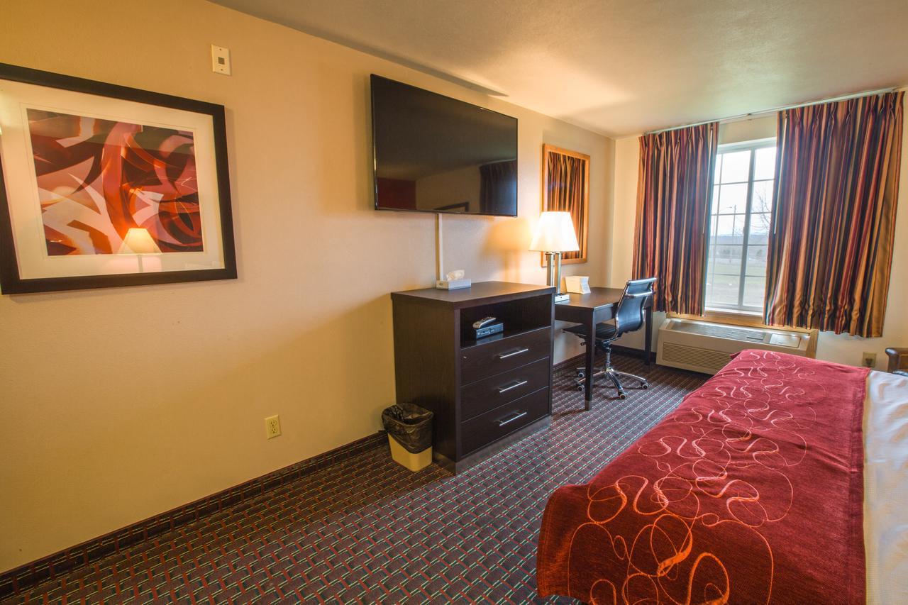 Bridgeway Inn & Suites - Portland Airport Gresham Buitenkant foto